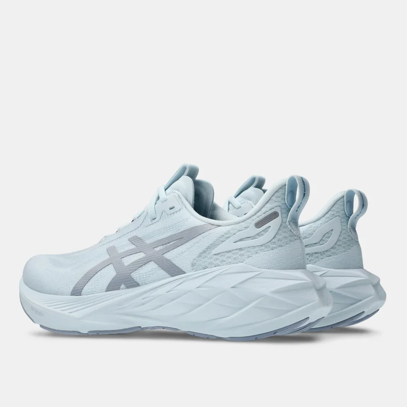 asics Women's NOVABLAST 4 LE Running Shoes
