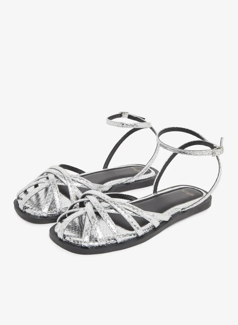 ستايلي صنادل مسطحة بحزام ستايلي