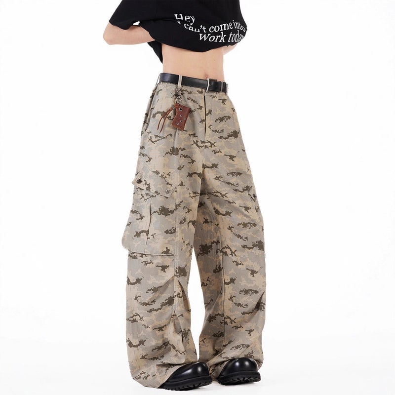 Unisex Classic Denim Jeans Loose Fit Daily Outdoor Wear - Image 5
