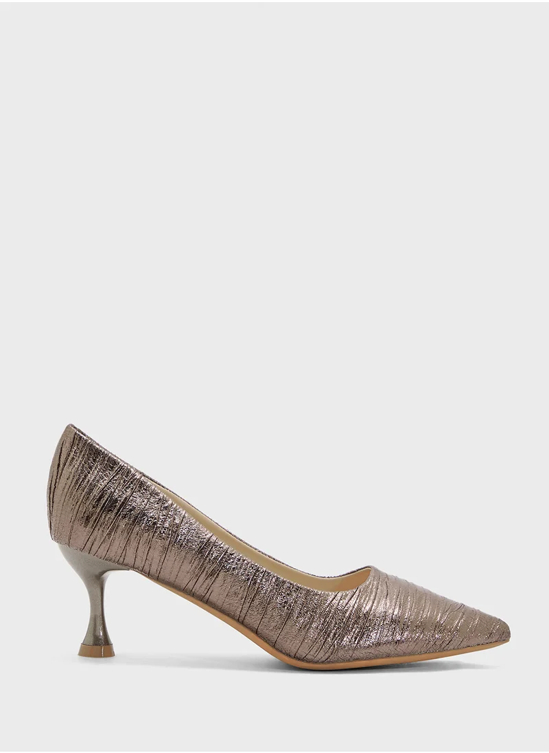 إس دي. فيلانو Mid Heeled Pointed Pump
