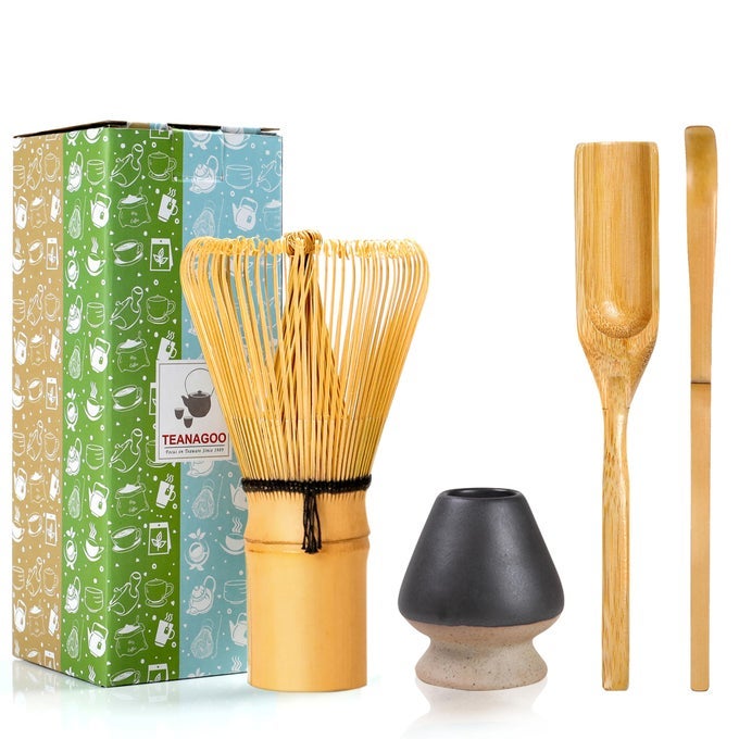 MATCHA WHISK SET BAMBOO MATCHA WHISK CHASEN 4 PCS TRADITIONAL STARTER MATCHA SET SCOOP CHASHAKU TEA SPOON WHISK HOLDER MATCHA ACCESSORY BAMBOO WHISK FOR MATCHA TEA 100PRONGS