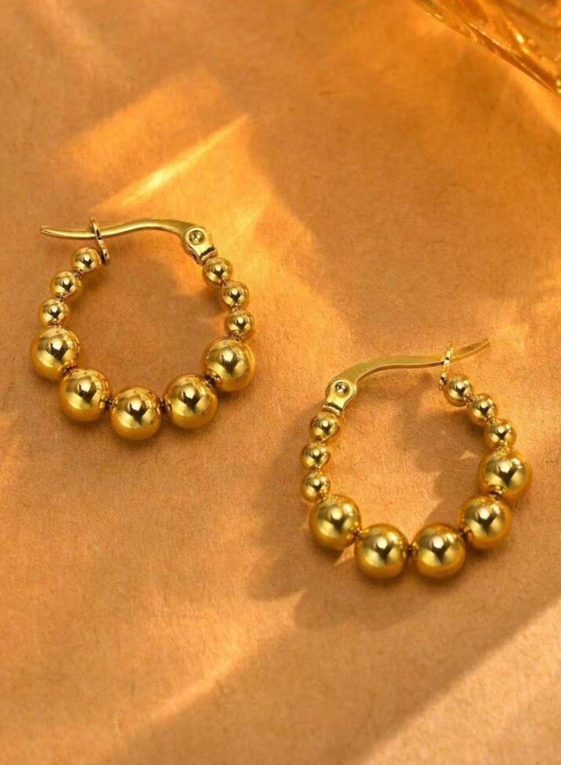 إيكوال حلق اذن نسائي من الاستانلس ستيل دائري أنيق وعالي الجودة - Image 3