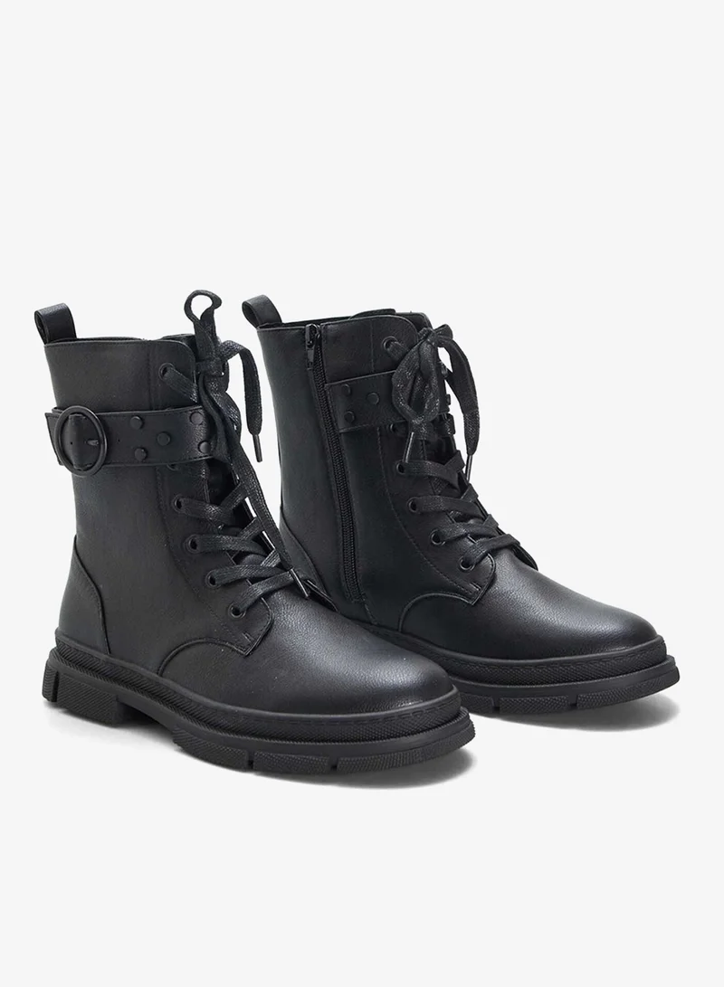 كيابي أحذية برقبة برباط وإغلاق أسود