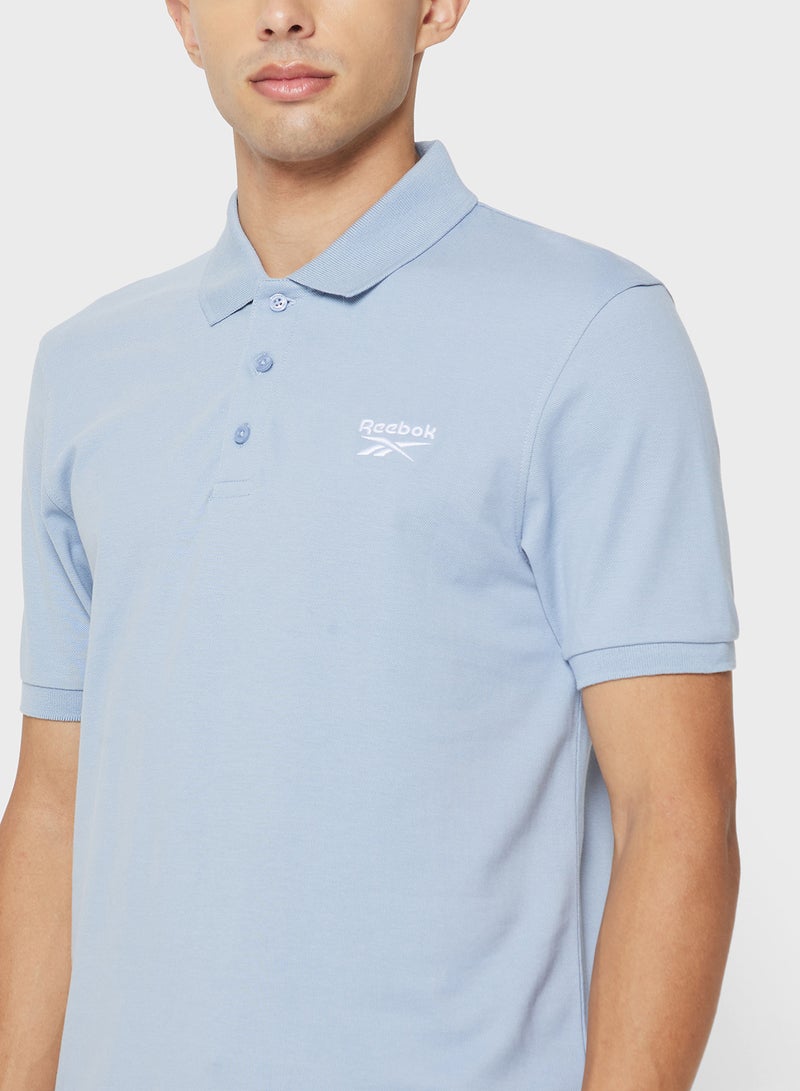 ريبوك قميص بولو مطرز بلهيب - Image 3