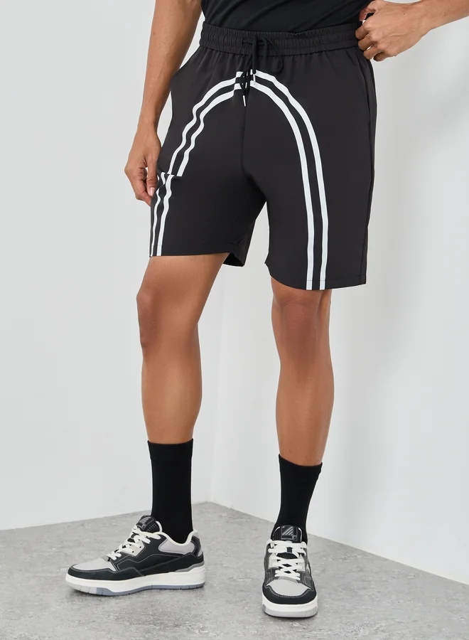 ستايلي Styli Men Black Regular Fit Striped Shorts