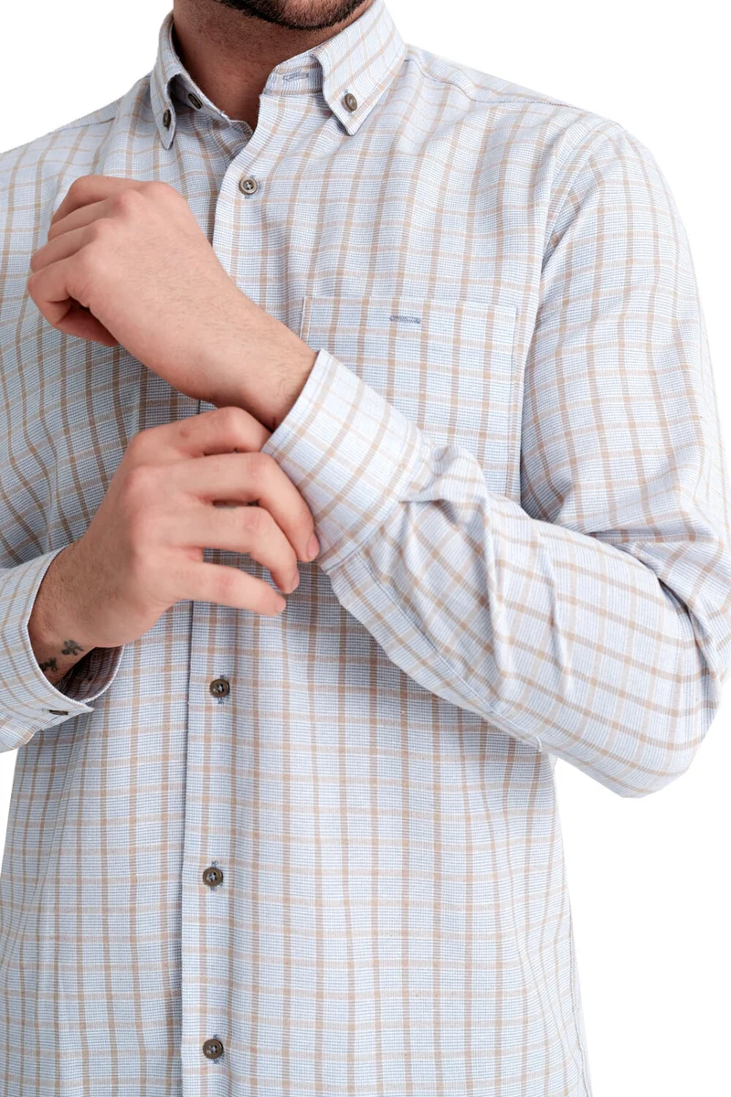 فاريتا Men's Blue Beige Long Sleeve Checkered Classic Cut Pocket Collar Buttoned Shirt