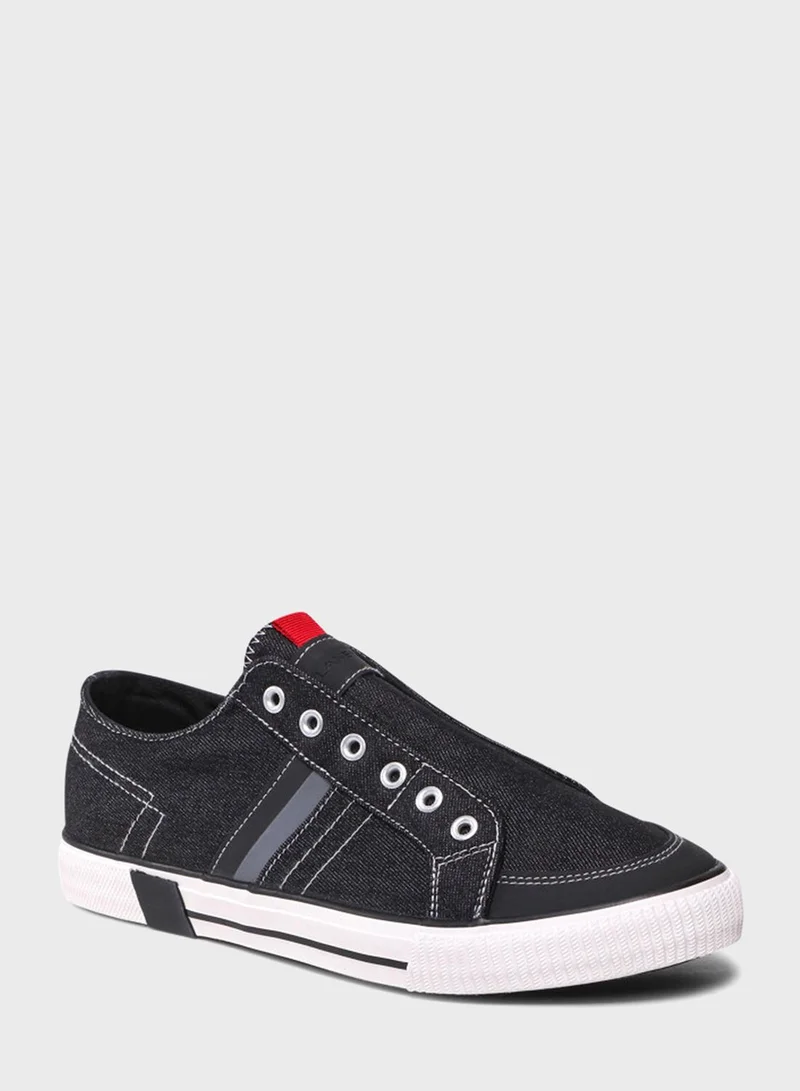 CCC Casual Low Top Sneakers
