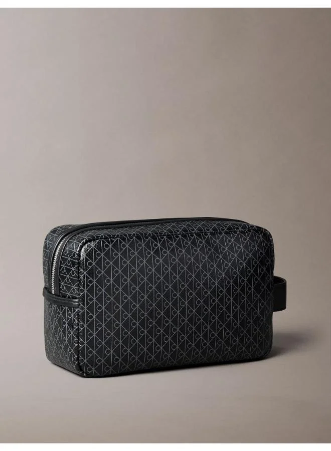 CALVIN KLEIN Zip around toiletry bag