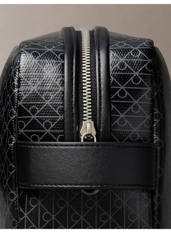 كالفن كلاين حقيبة أدوات الزينة بسحاب - Image 3