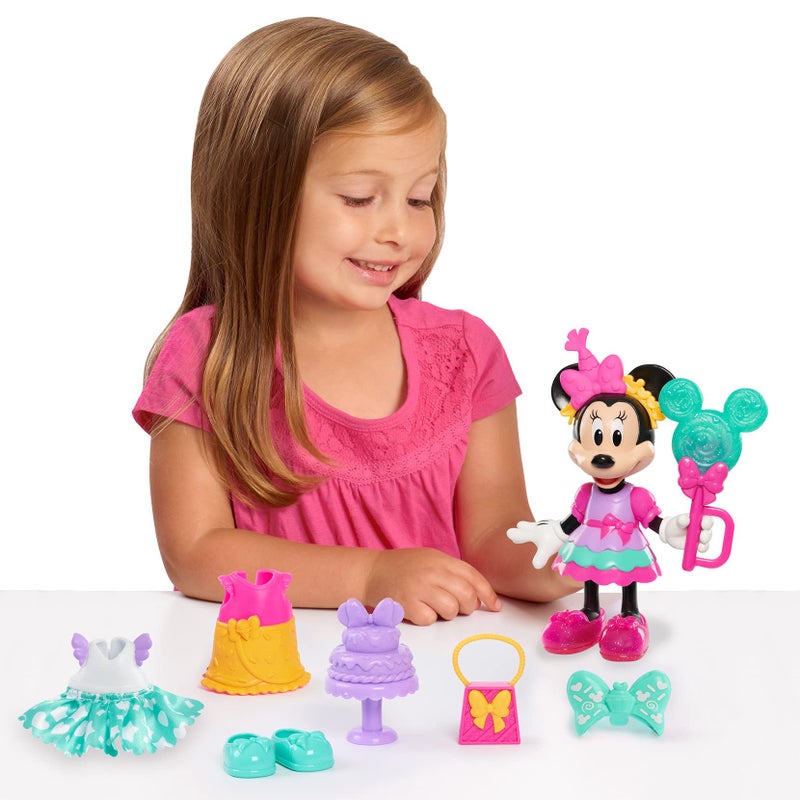 Just Play Disney Jr Minnie Mouse Fabulous Fashion 14-Piece Sweet Party Doll and Accessories, Kids Toys for Ages 3 Up by Just Play - Image 4