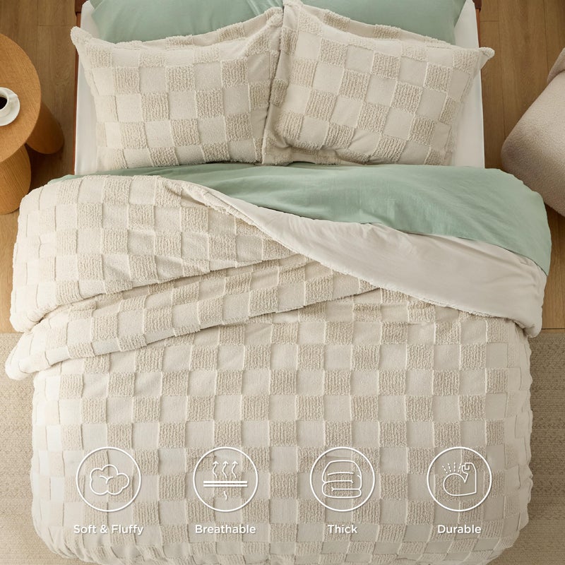 Bedsure King Size Comforter Set Emerald, Boho Tufted Bed Set, Checkered Farmhouse Shabby Chic Bedding, 3 Pieces, 1 Plaid Geometric Comforter and 2 Pillow Shams - Image 4