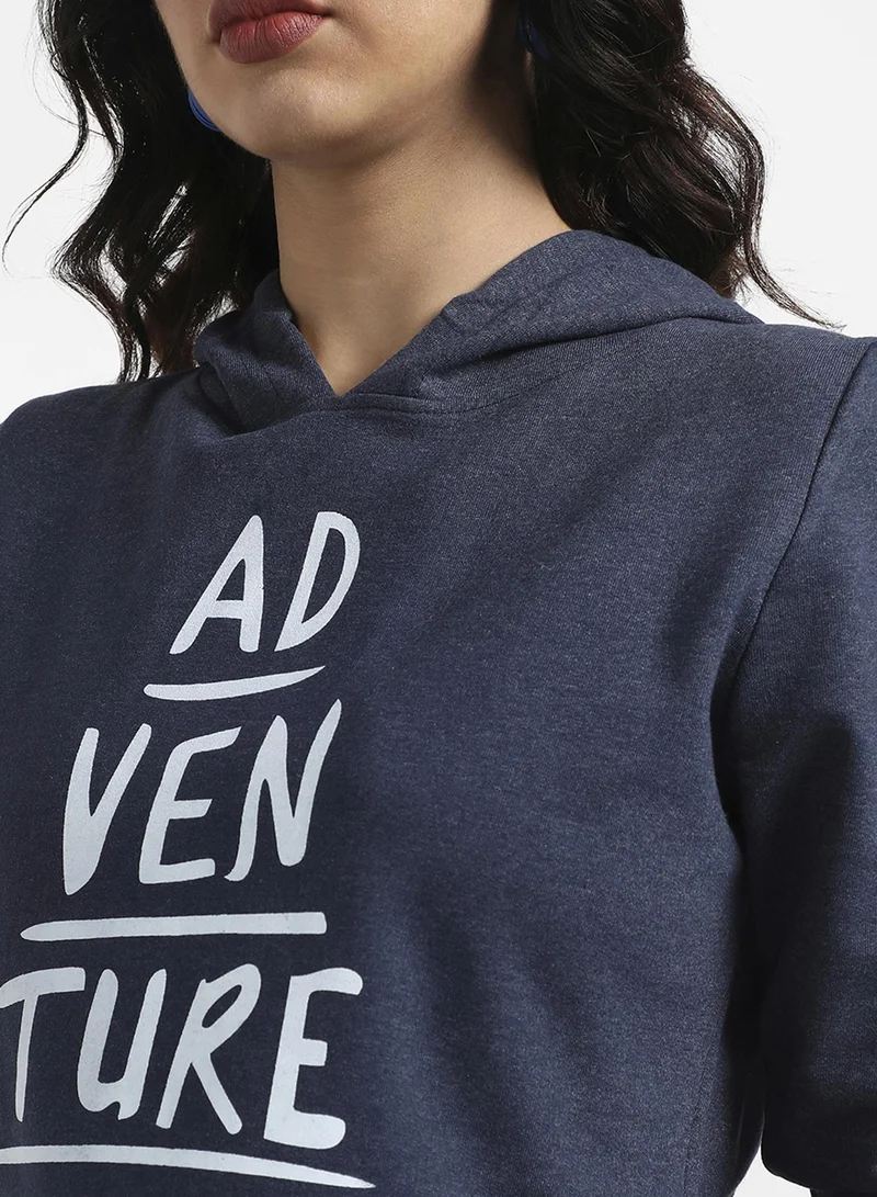 Campus Sutra Women's Navy Blue Adventure Print Crop Hoodie