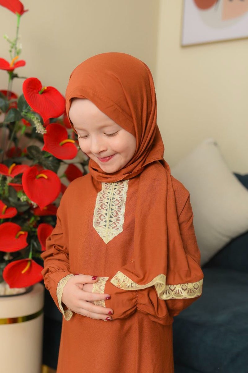 LINA FASHION Three-piece prayer set for girls: a children's prayer sheet, a children's prayer rug, and a card of supplications after prayer, a gift for the girl - Image 5