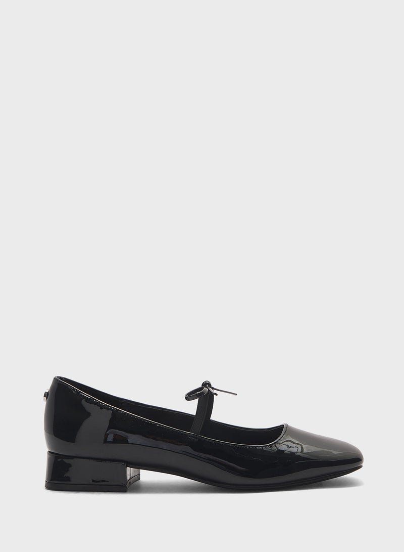 STEVE MADDEN Egret Pointed Toe Low Heel Pumps  - Image 1