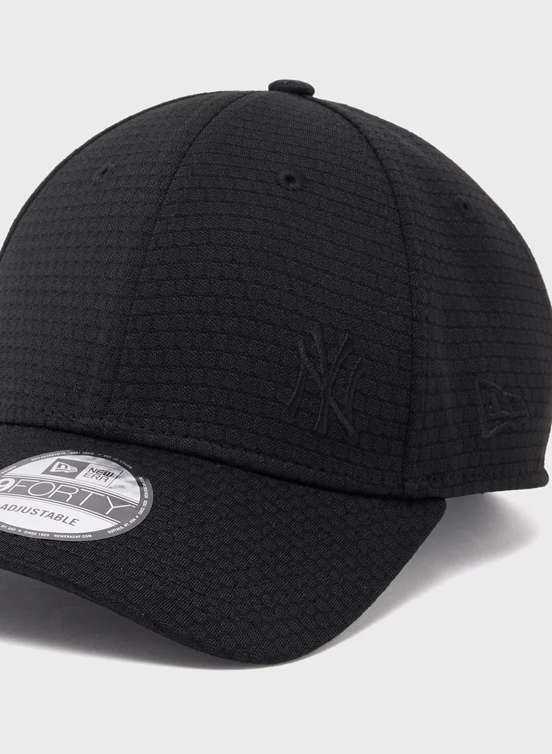 نيو ايرا 9Forty Flawless Mesh New York Yankees Cap