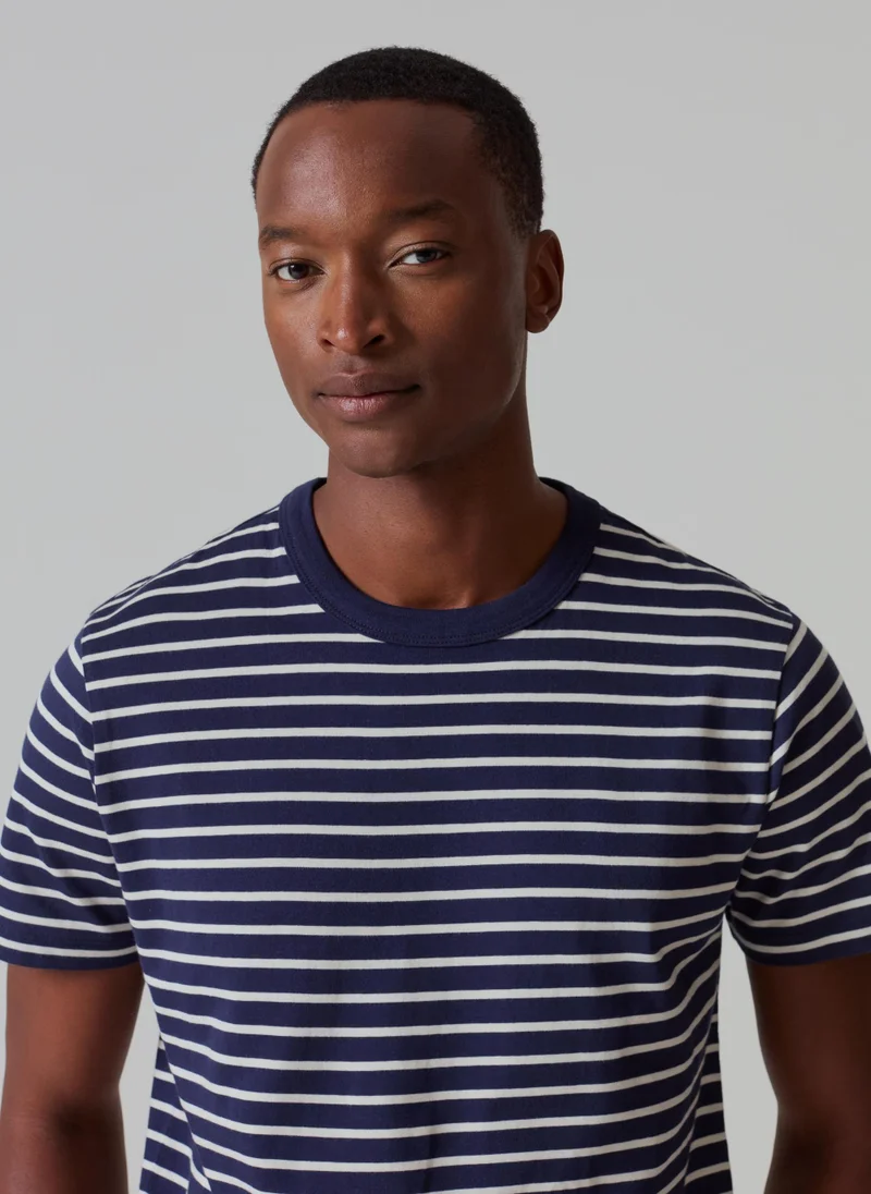 او في اس Cotton T-shirt with striped pattern