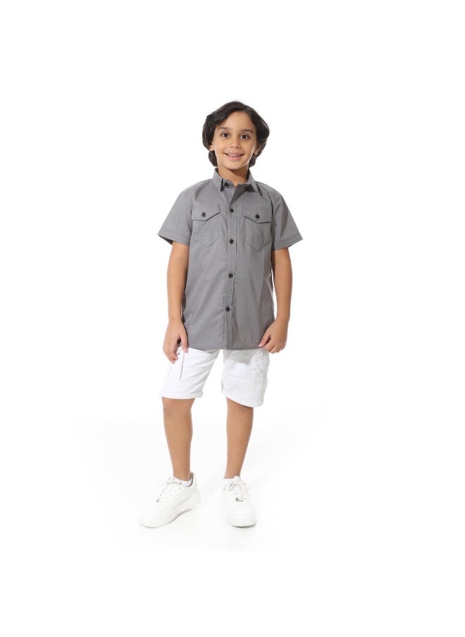 Boys' shirt with front pockets and back print