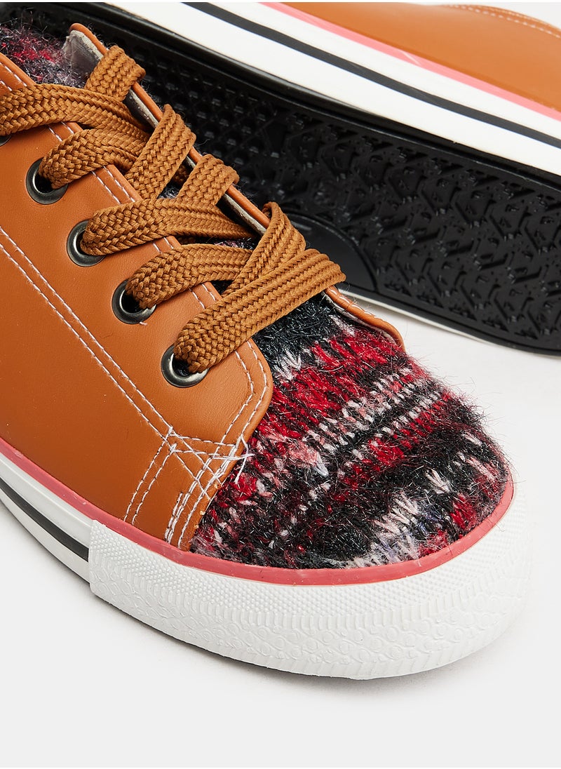 Ox - Fashionable Comfort - Image 1