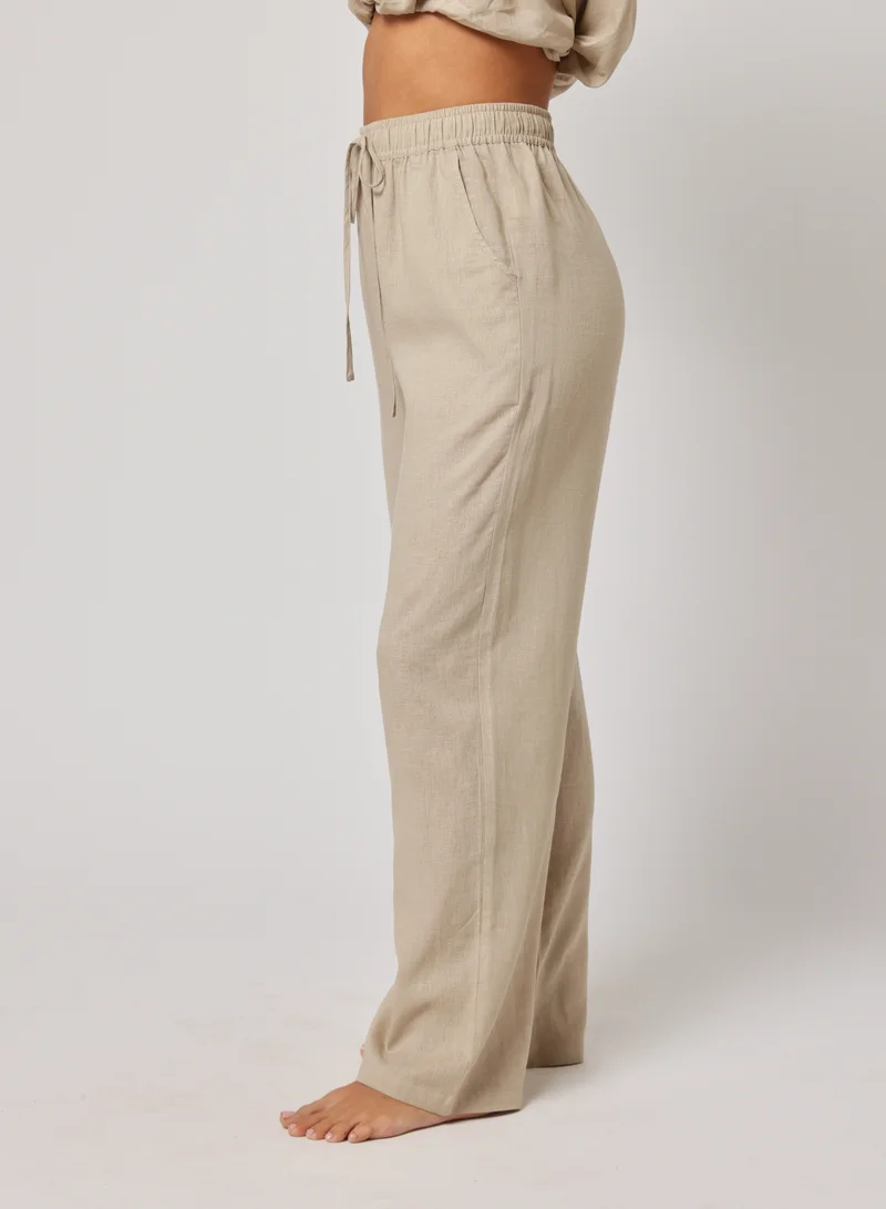 Ashita Fernandes High-Waisted Relaxed Fit Adjustable Drawstring Waist