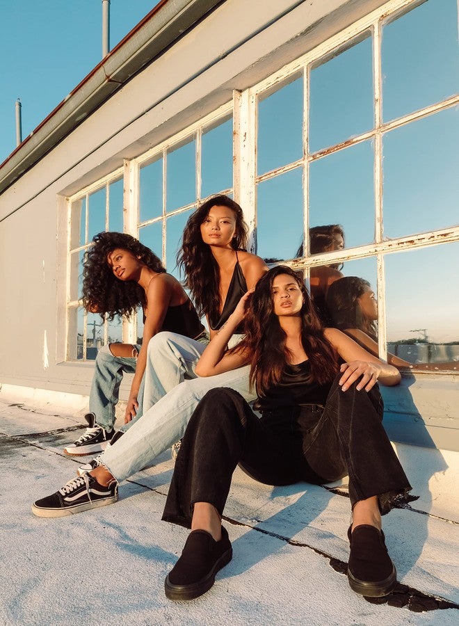 IGK LEGENDARY Dream Hair Shampoo Liter | Healthy + Hydrated + Shine | Vegan + Cruelty Free | 33.8 Oz - Image 5