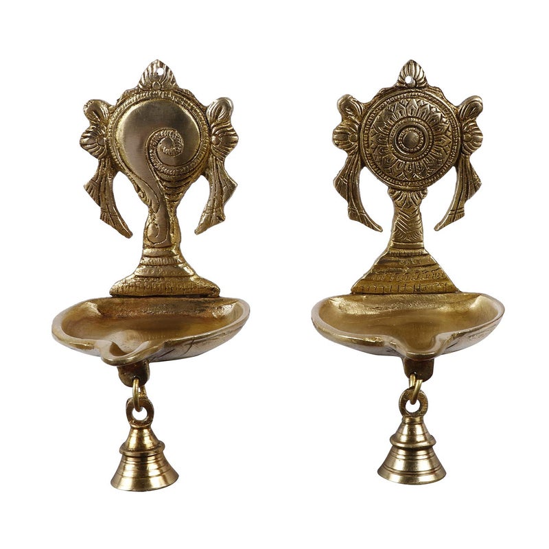 ARTVARKO ARTVARKO Shankha Chakra Villaku Shankh and Chakra Deepam Diya Deepa Traditional Oil Lamp for Pooja Aarti Home and Decor 