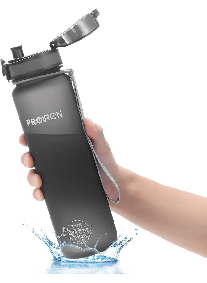 PROIRON زجاجة ماء PROIRON 0.5L/1L مضادة للتسرب خالية من BPA مصنوعة من مادة تريتان الأمريكية زجاجة رياضية مع خفاقة بروتين، غطاء قابل للفتح وشبكة قابلة للإزالة للياقة البدنية وركوب الدراجات والتخييم والرياضات الخارجية - Image 1