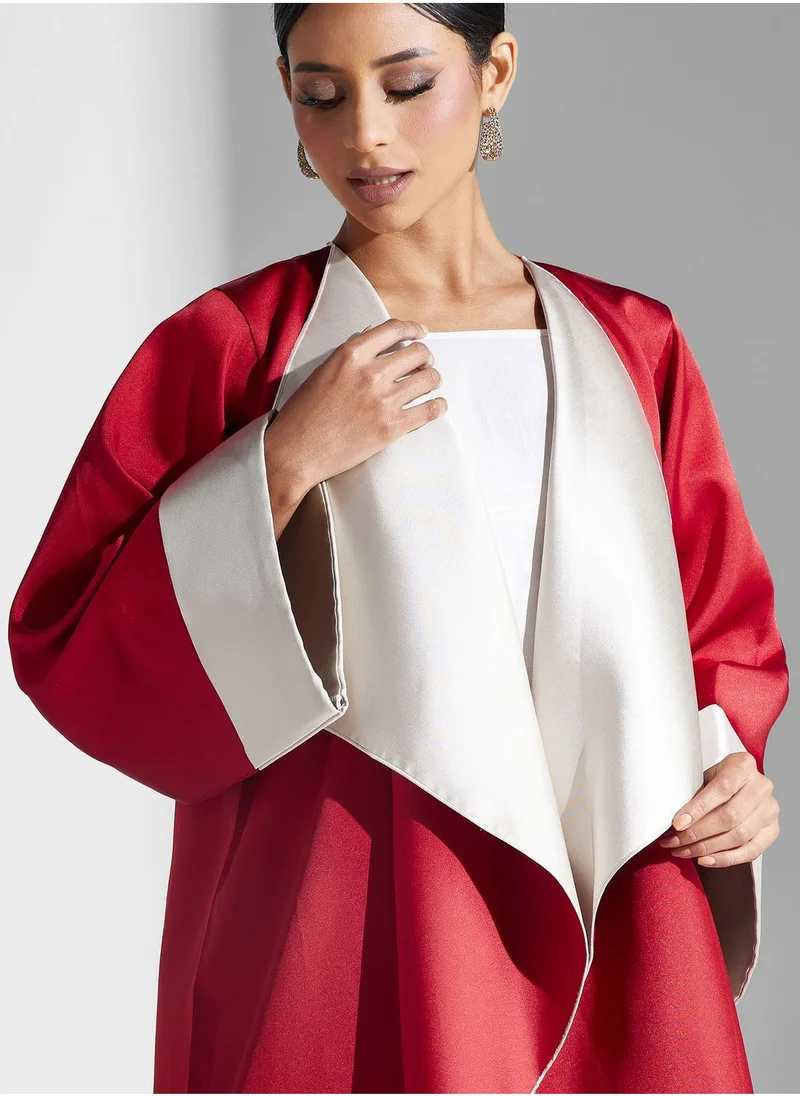 Meem by Mariyah Wide Sleeve Contrast Detail Abaya