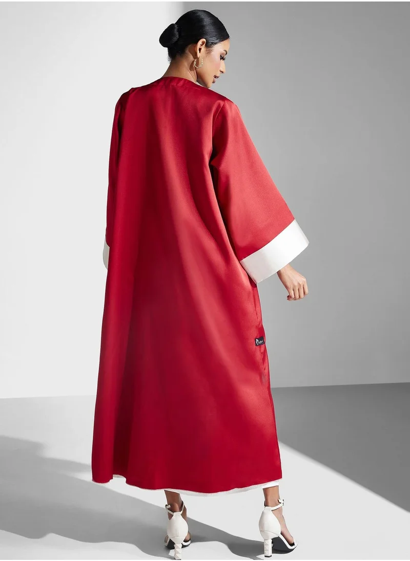 Meem by Mariyah Wide Sleeve Contrast Detail Abaya