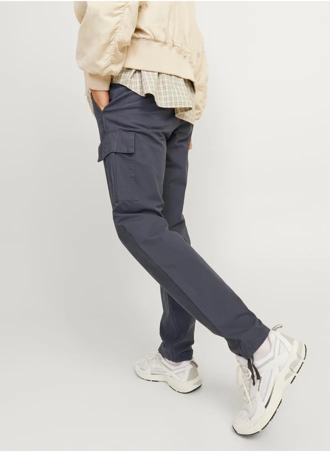 JACK & JONES Solid Relaxed Fit Cargo Pants