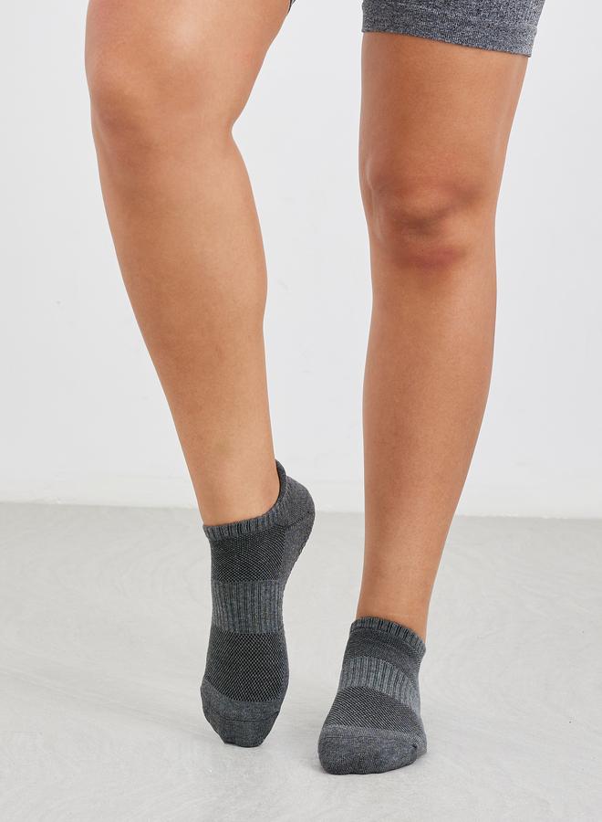 Textured Breathable Silicon Pad Tab Yoga Socks - Image 2