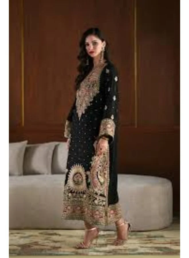 BAZM Bazm Luxury Couture Embroidered Formal Dress