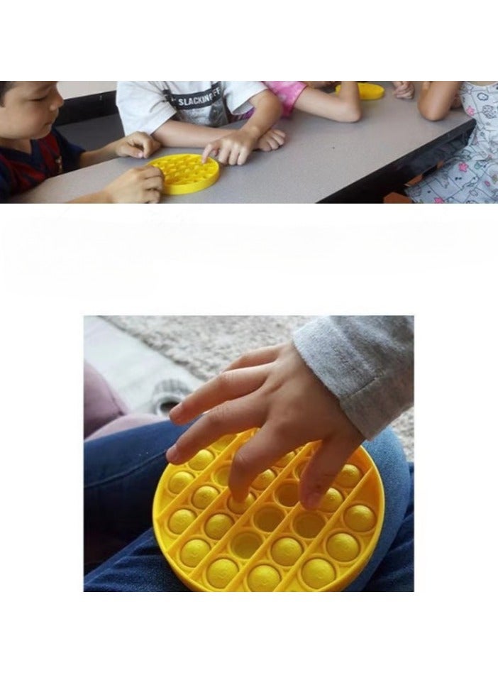 AROAQ لعبة فidget الحسية بفقاعات الدفع والضغط، ألعاب تخفيف التوتر الحسية، ألعاب ضغط سيليكون محمولة للأطفال والبالغين، (أخضر دائري) - Image 4