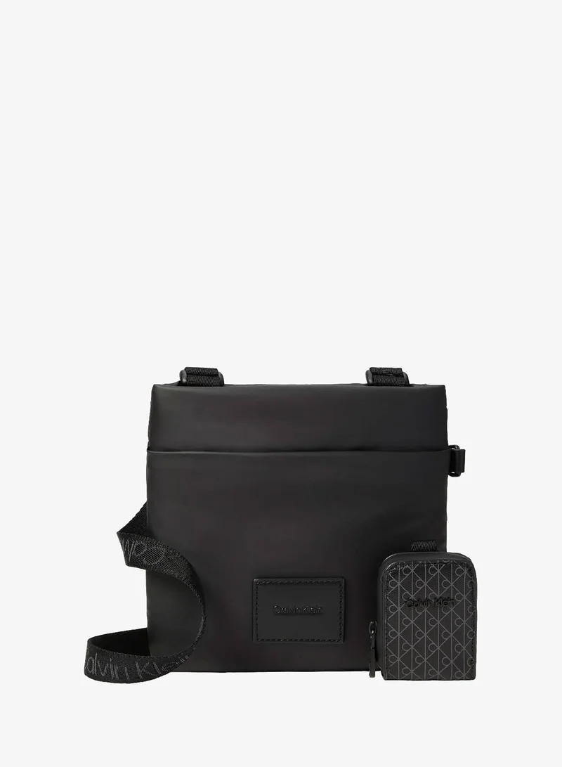 CALVIN KLEIN Puffer Crossover Flatpack