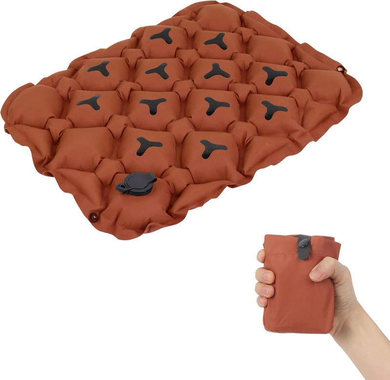 وسادة مقعد هوائية قابلة للنفخ مزودة بتقنية Nanogrip، وسادة محمولة لتخفيف الضغط أثناء السفر، مناسبة لكراسي المكتب، التخييم، والرحلات الطويلة، وسادة مريحة للسفر والجلوس (باللون البني) - Image 1