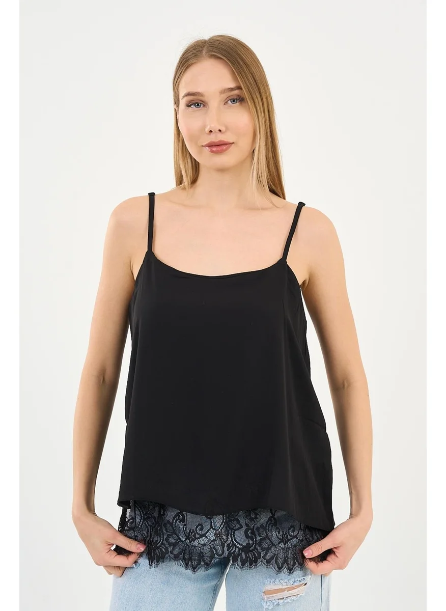 الكسندر جاردي Lace Strap Blouse (ARTNR5473)