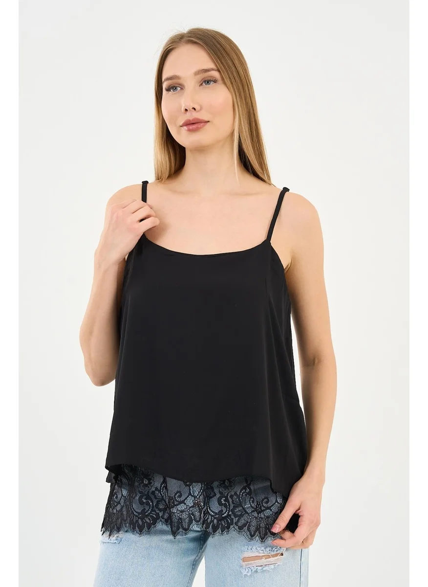 الكسندر جاردي Lace Strap Blouse (ARTNR5473)