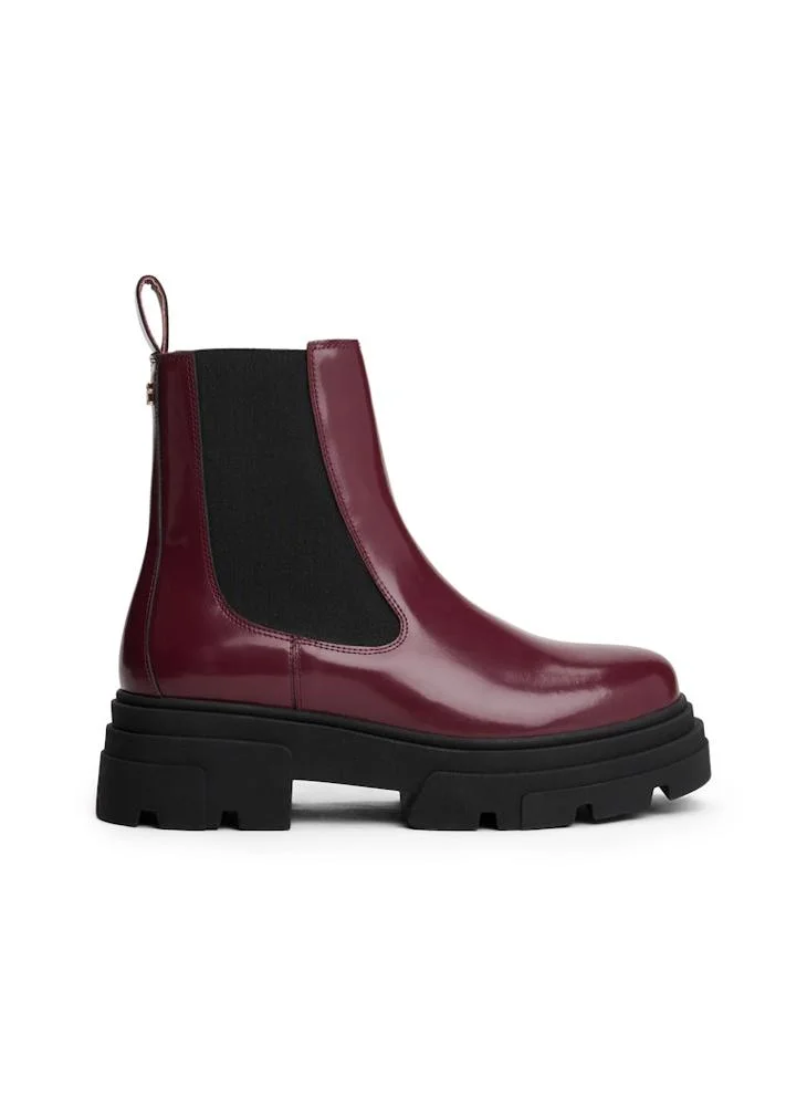 TOMMY HILFIGER Shiny Leather Cleat Chelsea Boots