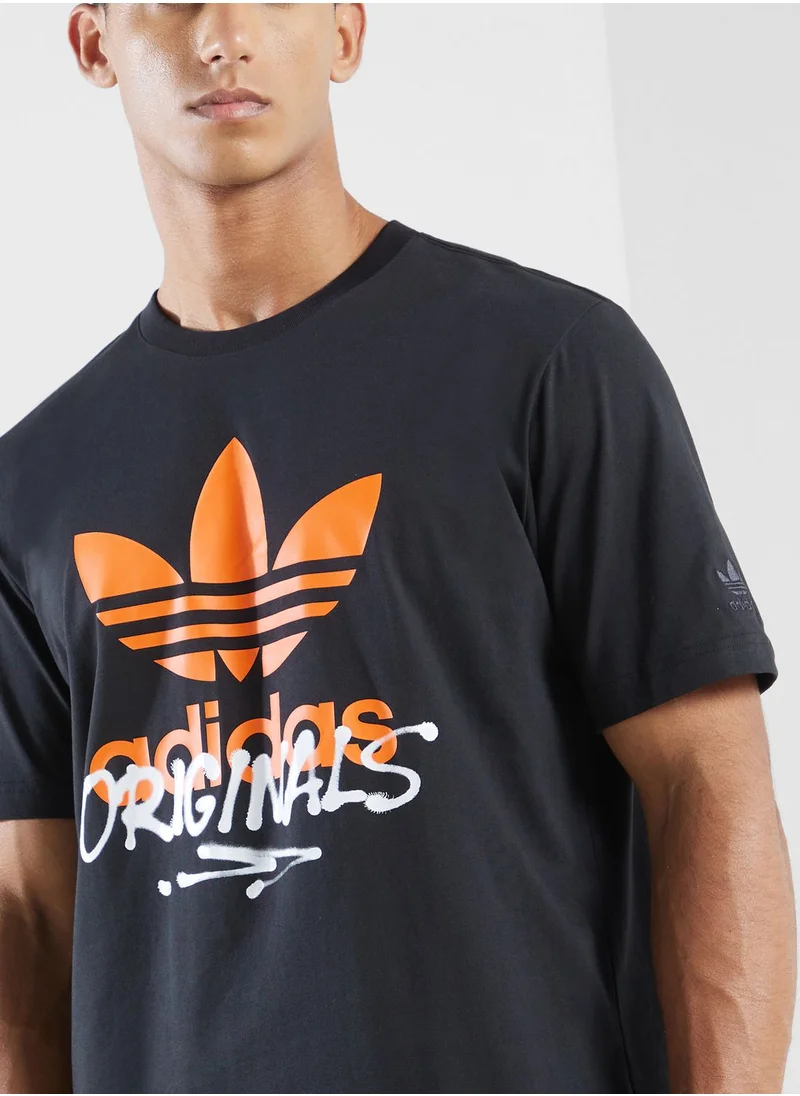 adidas Originals Street Logo T-Shirt