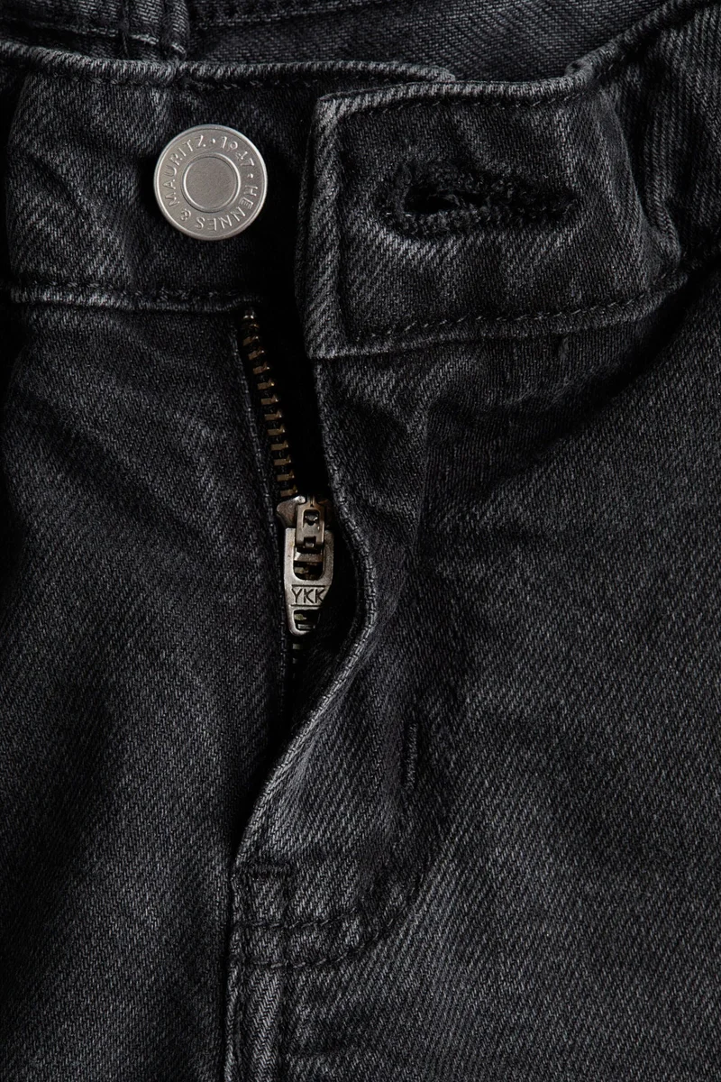 H&M MAMA Straight Ankle Jeans