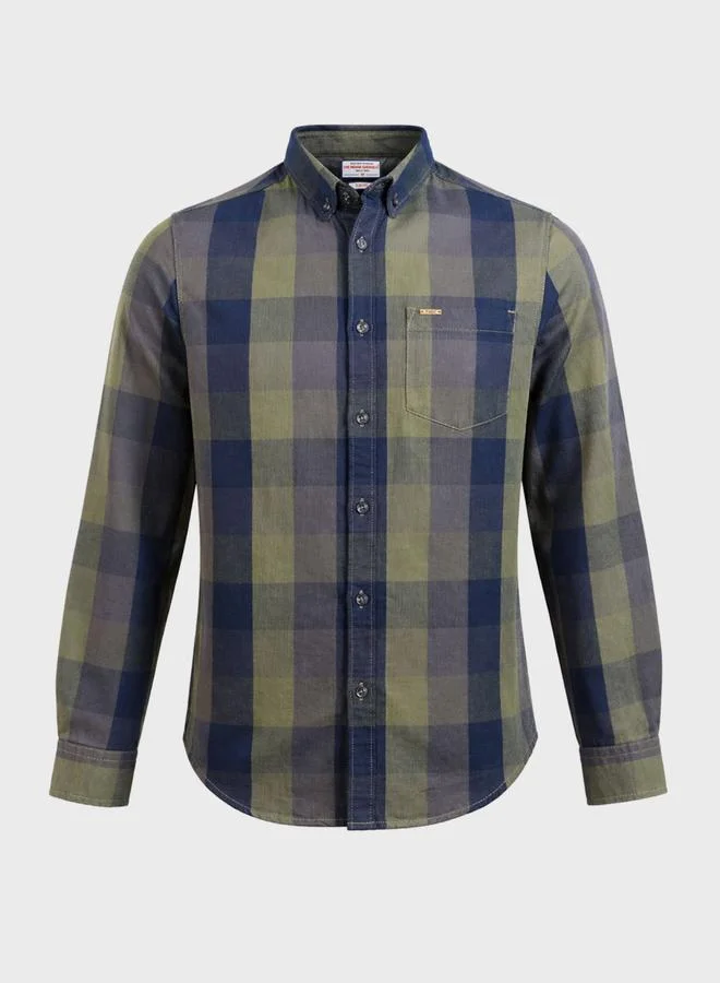 The Indian Garage Co  Men Slim Fit Checked Button-down Collar Casual Shirt for Men | Best Price UAE