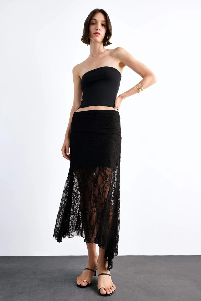 ديفاكتو Lace Half Lining Elastic Band Ankle Length Skirt