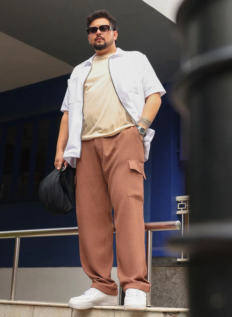 انستافاب بلس Instafab Plus Men Pleated-Textured Cargo Trousers | Mid-Rise , Side Elasticated Stretch | Button Closure , Cuffed-Straight Hem | Solid Textured | Woven Fabric For Casual & Street Wear | Teddy Brown