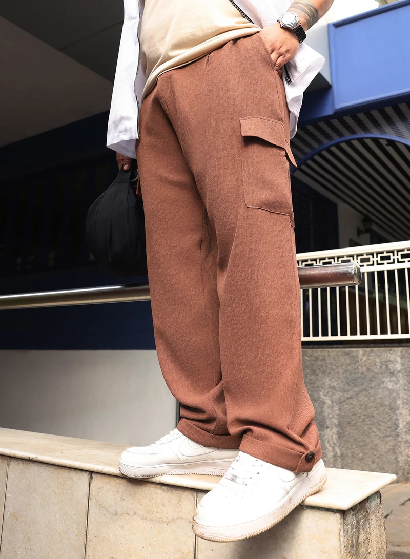 انستافاب بلس بنطلون كارجو رجالي مطوي بنسيج مضلع من إنستافاب بلس