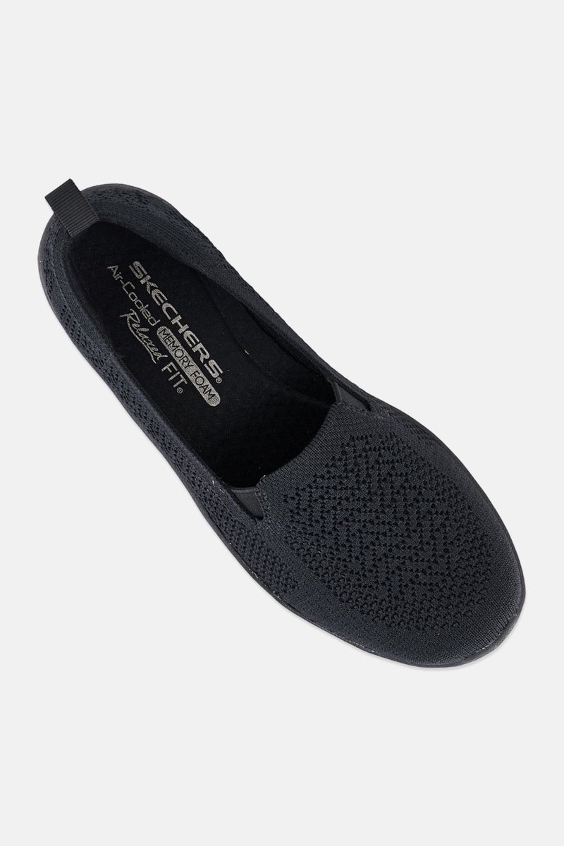 SKECHERS Women Reggae Fest 2,0 Slip On Outdoor Shoes, Black  - Image 4