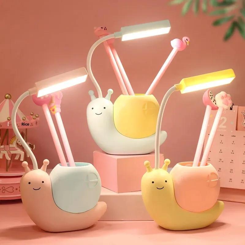 LED Desk Lamp Astronaut Cartoon Design - Rechargeable Eye-protecting Compact Light for Dorm, Study And Workspace - Image 2