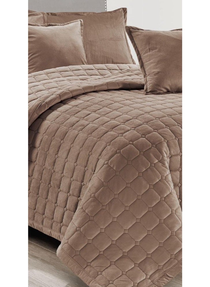 ريد روز مفرش سرير نفر مضغوط من المخمل الناعم ليمنحك الدفئ والراحة مقاس 170 *210 سم - Image 3