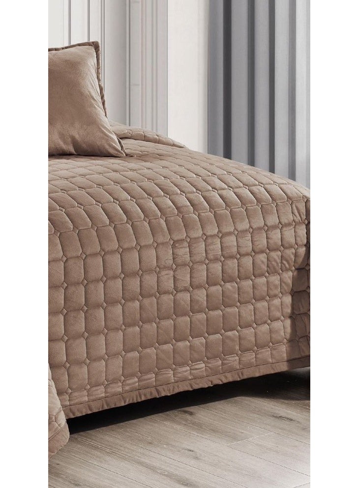 ريد روز مفرش سرير نفر مضغوط من المخمل الناعم ليمنحك الدفئ والراحة مقاس 170 *210 سم - Image 4