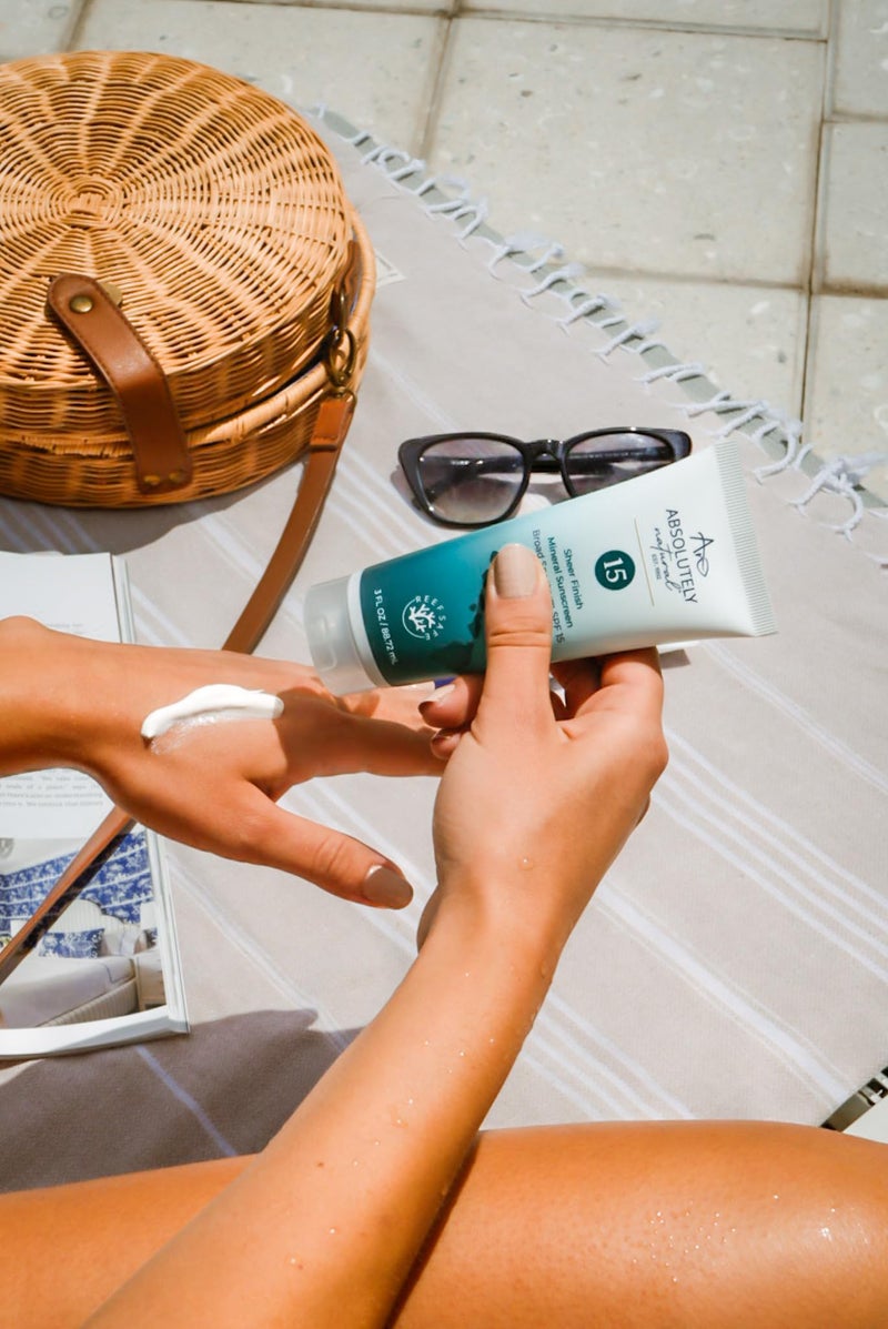 Absolutely Natural طبيعي تمامًا - واقي شمس معدني SPF 15 - مرطب مقاوم للماء واسع الطيف للجسم والوجه - مع أكسيد الزنك غير النانوي، فيتامين E، ومضادات الأكسدة - صنع في الولايات المتحدة، 3 أونصة - Image 5