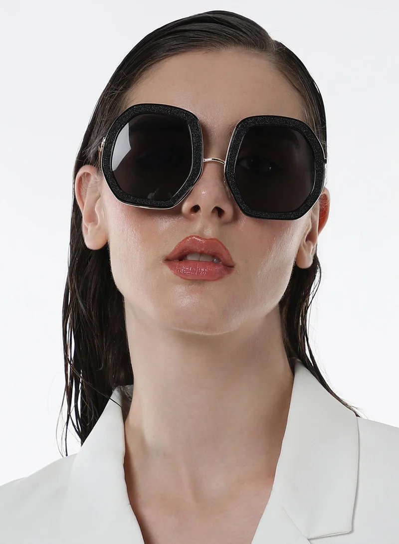 صوص هاوت نظارة شمسية كبيرة بتصميم لامع - أسود فحمي