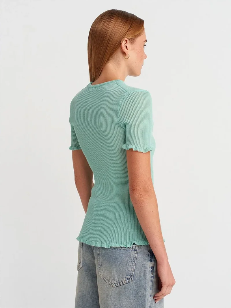 ديلفين Dilvin Slim Fit Ribbed Frill Blouse